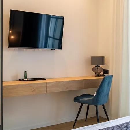 Vila Vista - New Entry 2025