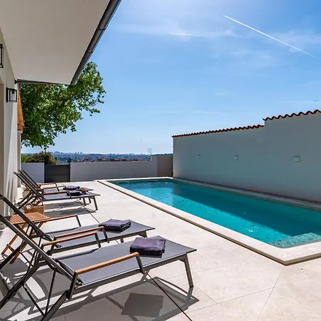 Vila Vista - New Entry 2025 Pula
